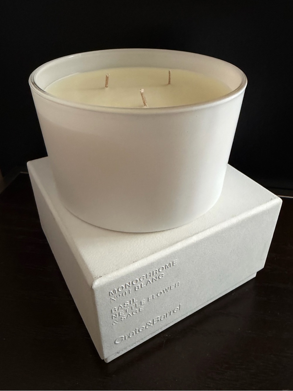 Crate&Barrel Monochrome No.01 Blanc 3-wick Candle